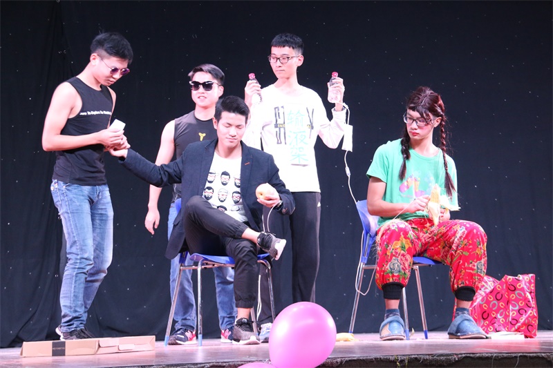 光“才”夺目，“艺”展青春 ——环境学院新生才艺大赛精彩上演